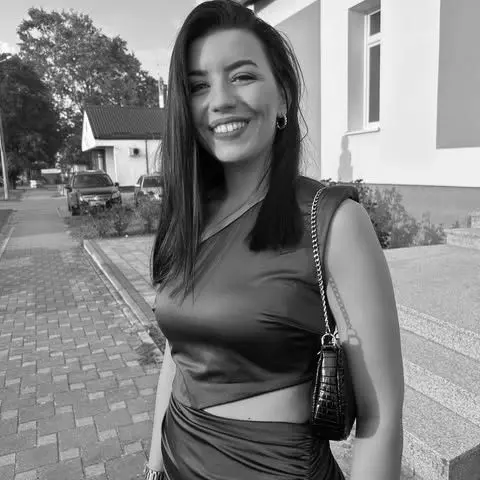 Marieta, Frizer
